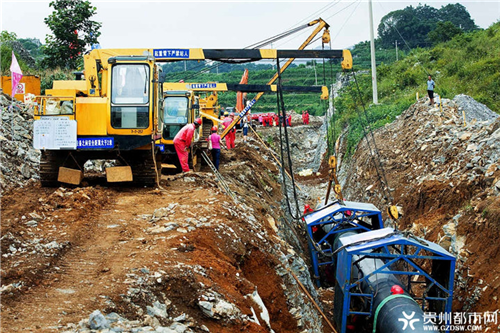 Ӣ���_(k��i)չ�ܵ��Oʩ��߅����Ҏ���ķ��Ό�(sh��)�`