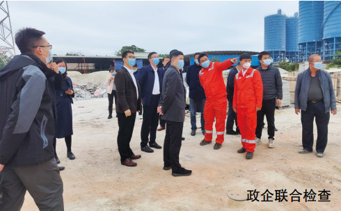 ��������(li��n)��(d��ng) ��Ч�ܿعܵ��ⲿ�L(f��ng)�U